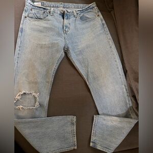 Levi’s vintage style jeans size 31/30
Unisex